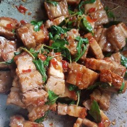 หมูกรอบล้วนล้วน เทพารักษ์64