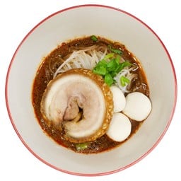 ก๋วยเตี๋ยวเรือหมูชาชูทอดกรอบ