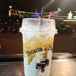 นมสดคาราเมลเย็น