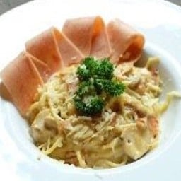 สปาเก็ตตี้คาโบนาร่า