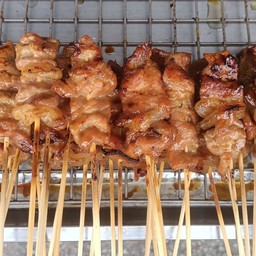 หมูปิ้งเจ๊นุ้ยด่านสำโรง24