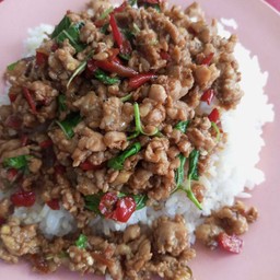 กระเพราหมูสับ