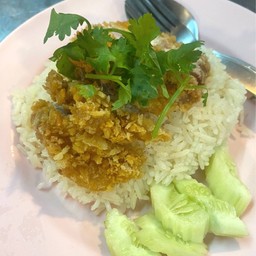 ข้าวมันไก่มาสุข ถ.มิตรภาพ (หน้าโรงแรมไทยโฮเต็ล)