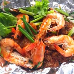 กุ้งอบวุ้นเส้น  ครัวเอก เต็มอิ่ม