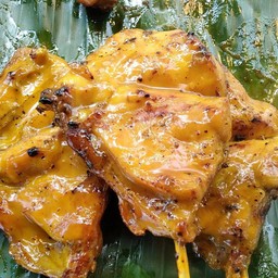 ก๊ะขอไก่ย่างขมิ้นทรงเครื่อง
