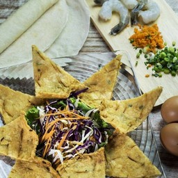 กุ้งกระเบื้อง (Crispy Shrimp Cake)