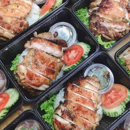 อาหารตามสั่ง By.โดนยำ