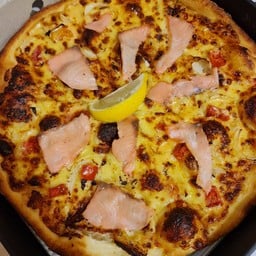Urban Pizza พิซซ่า พระราม4