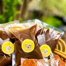 น้ำจิ้มลูกชิ้นทองสุข ถุงเล็ก (250กรัม)