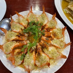 กุ้งนึ่งกะเทียมสับ