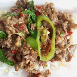 กระเพราเนื้อ