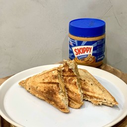 ขนมปังปิ้งไส้เนยถั่ว