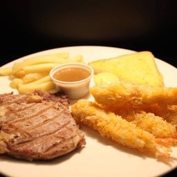 ริบอาย + กุ้งตอร์ปิโดทอด