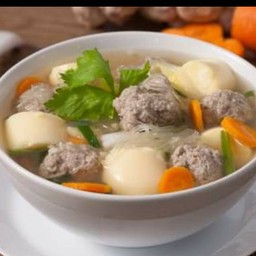 แกงจืดเต้าหู้หมูสับ