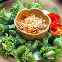 ผักห่อทรงเครื่อง