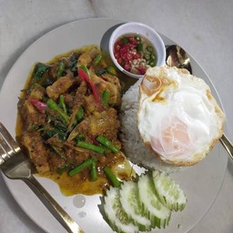 ข้าวเครื่องแกง