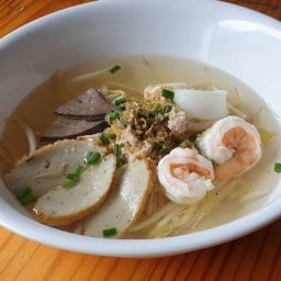 ก๋วยเตี๋ยวเนื้อตุ๋นหมูตุ๋น(ตั้งตั๋ว)