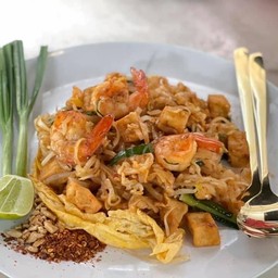 ผัดไทยกุ้งสด