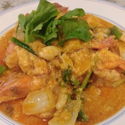 กุ้งแชบ๊วยผัดผงกระหรี่เป็น 1 จาน