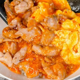 ข้าวไข่ข้นหมูสุกกี้ (ขายดี อร่อยเหาะ)