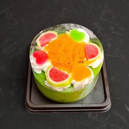 Pandan Cake With Foi Thong