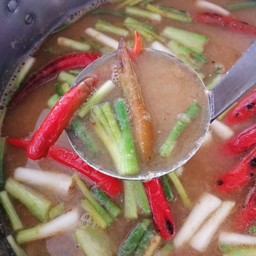 ขนมจีนน้ำยาป่า