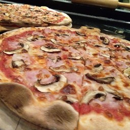 พิซซ่าแฮมเห็ด