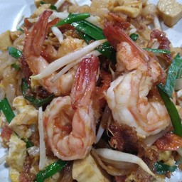 ผัดไทยกุ้งสด