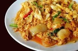 ปูกล้ามผัดผงกะหรี่