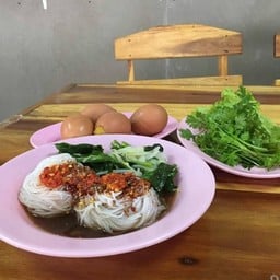 ขนมจีนน้ำปลาร้า