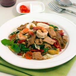 ก๋วยเตี๋ยวผัดขี้เมา