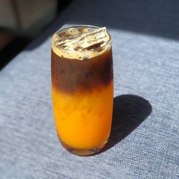 อเมริกาโน น้ำส้ม