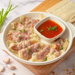 เกี๊ยวหมูลวกจิ้ม