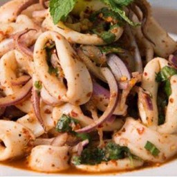 ลาบปลาหมึก