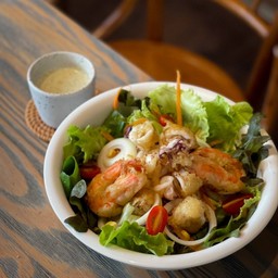 สลัดครีมซีฟู้ด