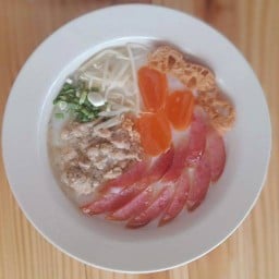 ร้านบังอาซีส ก๋วยจั๊บไก่ โจ๊กไก่ สูตรเพชรบุรี ลาดพร้าว 112