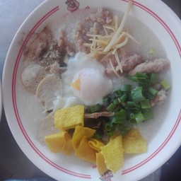 โจ๊กนายฮุยเมืองน่าน ในเวียง