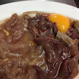 จุ่มแซ่บรวมหมู (หมู ตับ ใส้