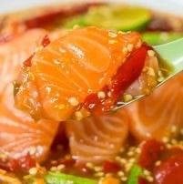 เหลาแซลม่อน