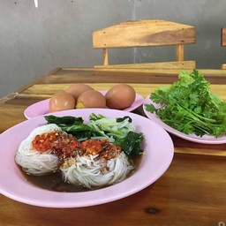 ขนมจีนน้ำกะปิ