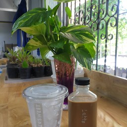 Bittersweet (Coffee Slow Bar)