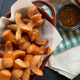 ไส้กรอกทอด