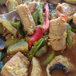 ผัดเผ็ดปลากระเบน