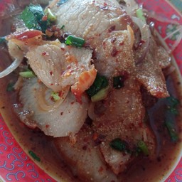 น้ำตกคอหมูย่าง