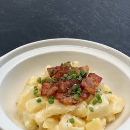 มันฝรั่งเบคอนกรอบ