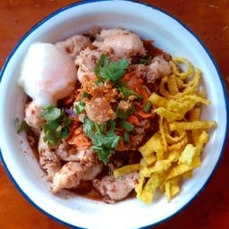 เตี๋ยวต้มยำหมูเด้ง