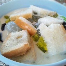 แม่ตั๋นต้มเส้น