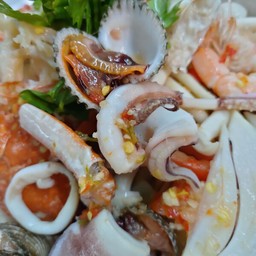 ยำรวมทะเล