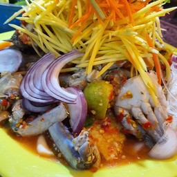 ยำปูม้าดิบ