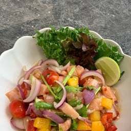 ยำแซลมอนวาซาบิ